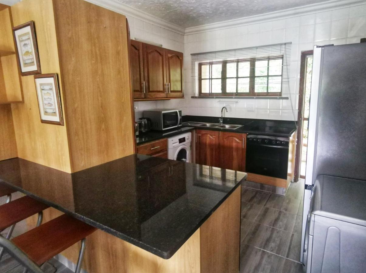 Eden Wilds Unit 48 & 47 & 31 Apartment Порт Едуард Екстериор снимка