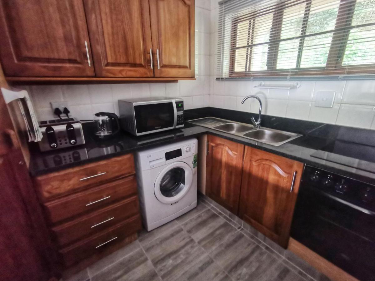 Eden Wilds Unit 48 & 47 & 31 Apartment Порт Едуард Екстериор снимка